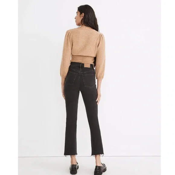 Madewell Cali Demi-Boot Jeans in Bayland Wash: Raw-Hem Edition - Picture 2 of 7